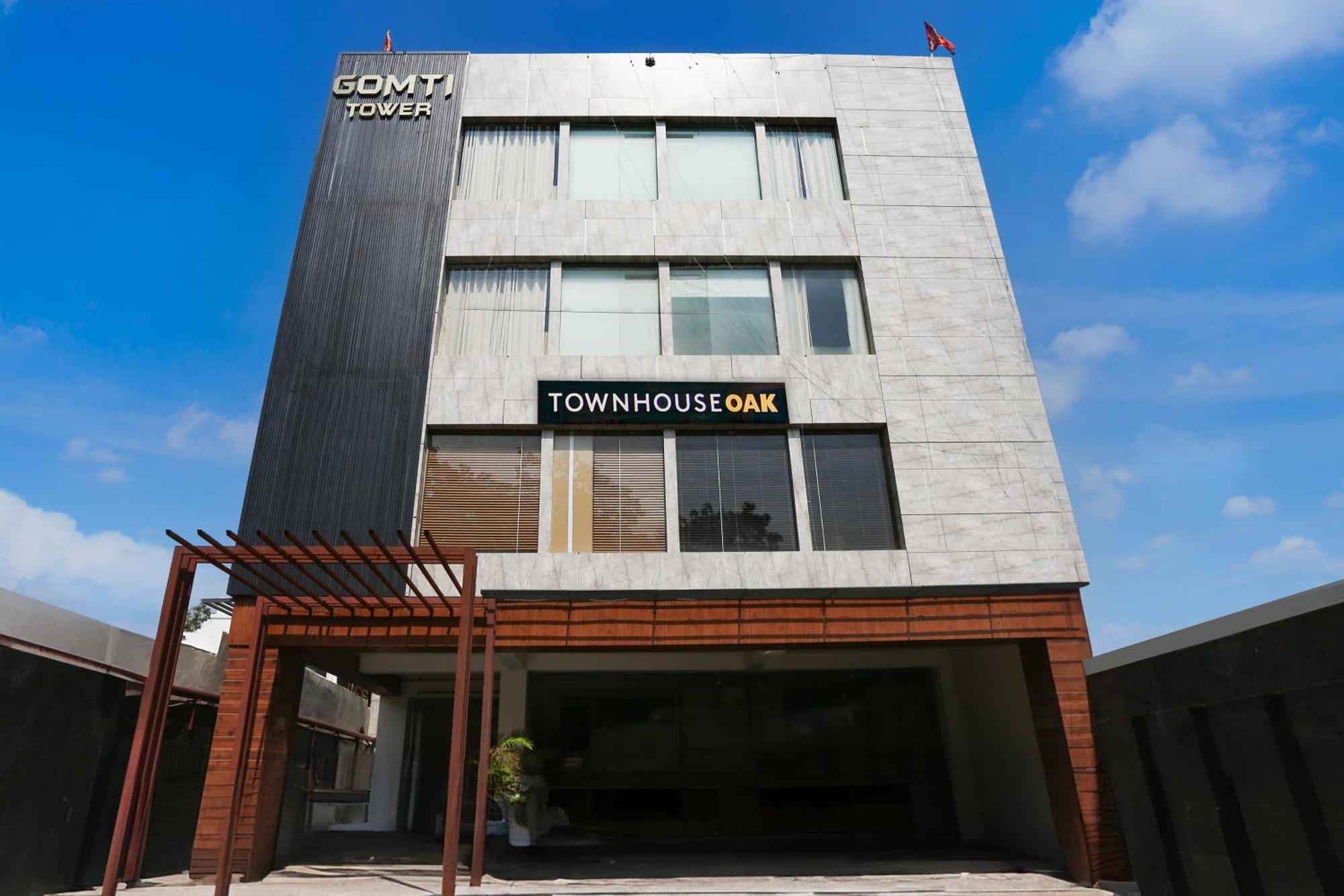 Palette Calista Premium Resort Samalkha Exterior foto